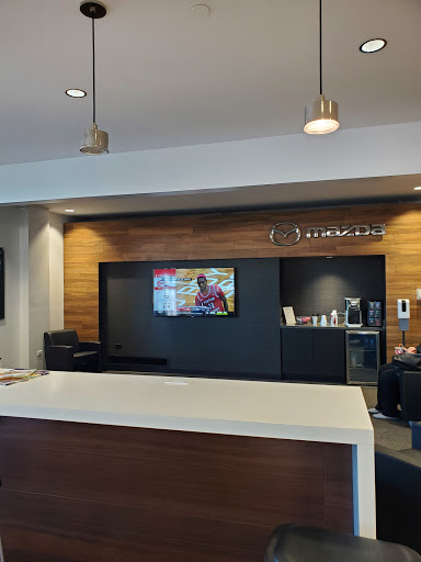 Mazda Dealer «CJ Wilson Mazda of Countryside», reviews and photos, 6060 South La Grange Road, Countryside, IL 60525, USA