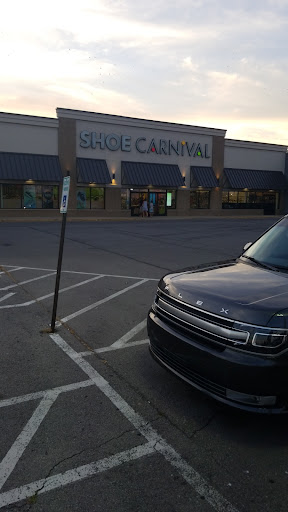 Shoe Store «Shoe Carnival», reviews and photos, 2776 Wilma Rudolph Blvd, Clarksville, TN 37040, USA
