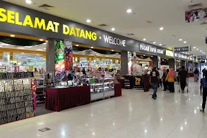 Mydin Wholesale Hypermarket Bandar Jasin Bestari, Melaka image