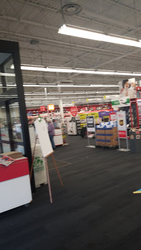 Office Supply Store «Staples», reviews and photos, 1773 E Sherman Blvd, Muskegon, MI 49444, USA