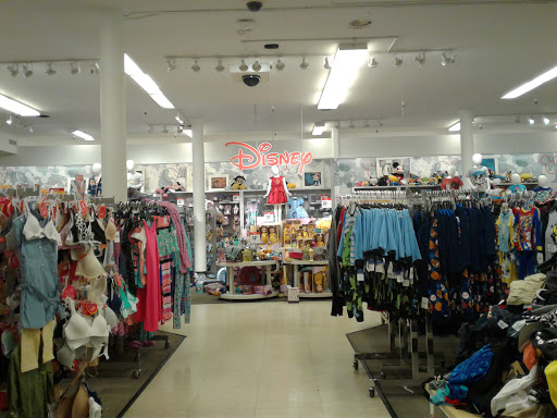 Department Store «JCPenney», reviews and photos, 6420 Pacific Blvd, Huntington Park, CA 90255, USA