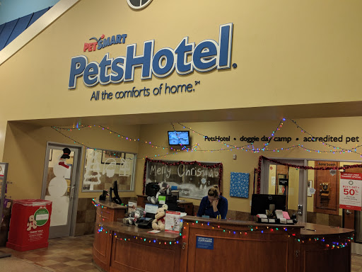 Pet Supply Store «PetSmart», reviews and photos, 5521 Mirage St, Yorba Linda, CA 92887, USA