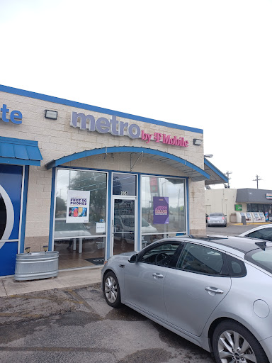 Cell Phone Store «MetroPCS Authorized Dealer», reviews and photos, 904 Roy Richard Dr, Schertz, TX 78154, USA