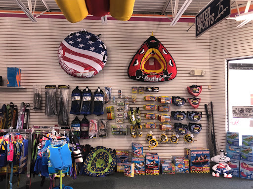 Sporting Goods Store «Play It Again Sports», reviews and photos, 621 Cypress Gardens Blvd, Winter Haven, FL 33880, USA