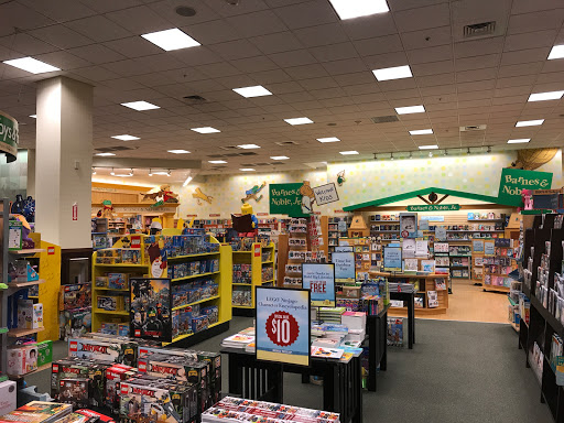 Book Store «Barnes & Noble», reviews and photos, 230 Main St, White Plains, NY 10601, USA