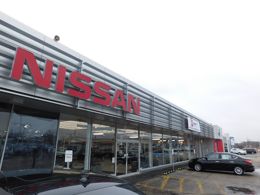 Car Dealer «Nissan of St. Charles», reviews and photos, 2535 E Main St, St Charles, IL 60174, USA