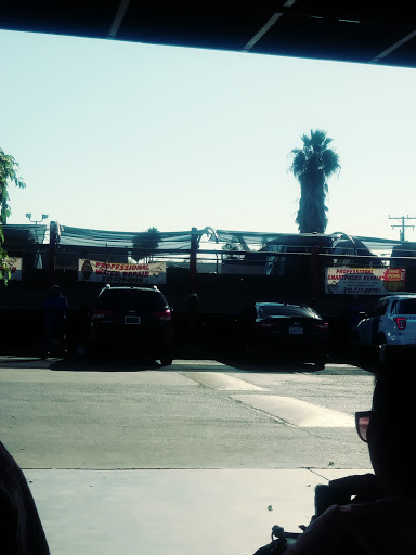 Car Wash «Century Car Wash», reviews and photos, 4700 W Century Blvd, Inglewood, CA 90304, USA