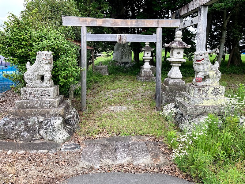 魚海神社