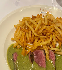 Steak frites du Restaurant français L'Atelier Entrecôte & Volaille à Paris - n°1