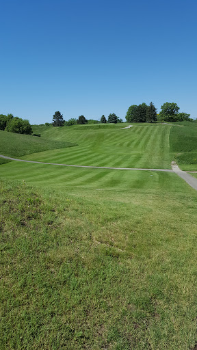 Golf Course «Chemung Hills Golf Club & Banquet Center», reviews and photos, 3125 Golf Club Rd, Howell, MI 48843, USA