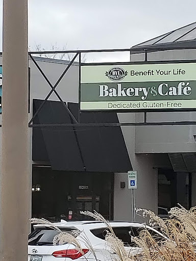 Natural Foods Store «Benefit Your Life Gluten Free Market and Bakery», reviews and photos, 620 N Campbell Station Rd #24, Knoxville, TN 37934, USA