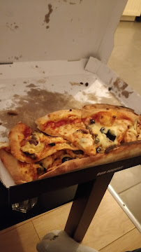 Plats et boissons du Pizzeria LA BUENA PIZZA à Mandres-les-Roses - n°4