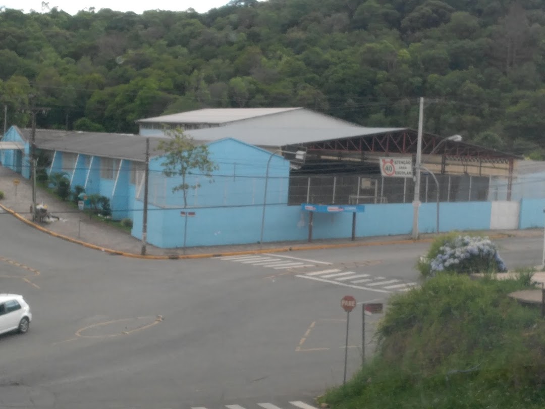 Escola Municipal DE Ensino Fundamental - 1 DE MAIO