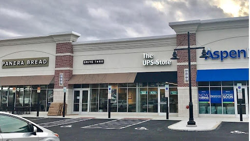 The UPS Store, 1451 Quentin Rd Ste 400, Lebanon, PA 17042, USA, 