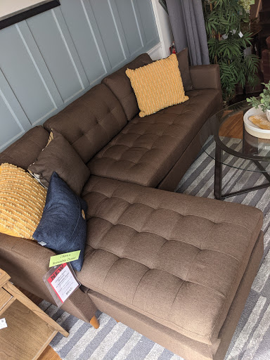 Used Furniture Store «Hometown Refurnishing», reviews and photos, 24 E Main St, Ephrata, PA 17522, USA