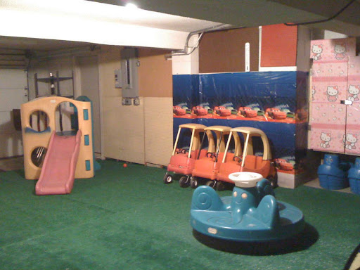 Day Care Center «Dragon Tots In-Home Daycare», reviews and photos, 2316 Woodland Ave, West Des Moines, IA 50266, USA