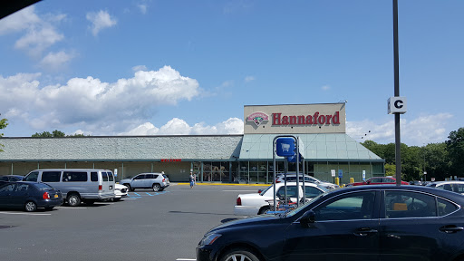 Hannaford image 10