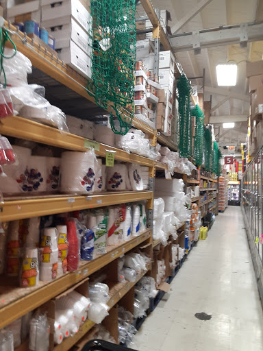 Grocery Store «THE WAREHOUSE FOOD MARKET», reviews and photos, 538 W 119th St, Chicago, IL 60628, USA