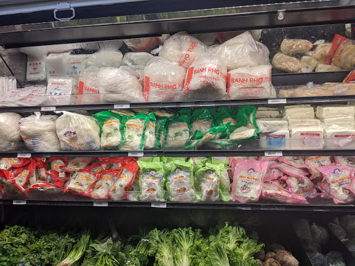 Asian Grocery Store «Ha Tien Market», reviews and photos, 353 University Ave W, St Paul, MN 55103, USA