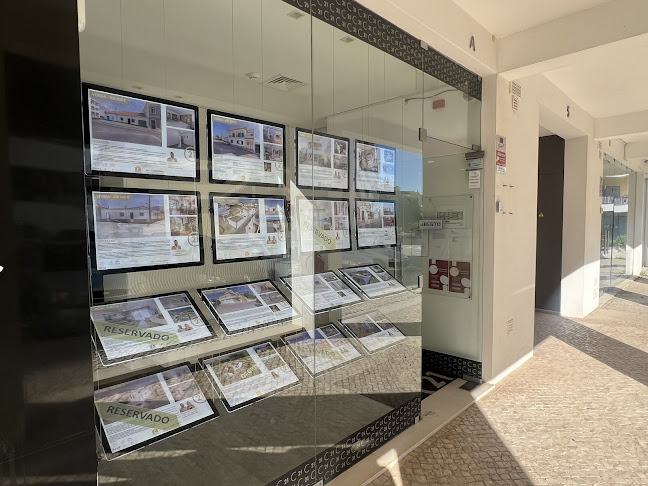 Century 21 Universe - Imobiliária