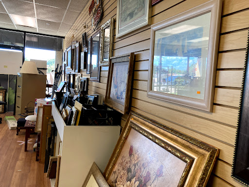 Thrift Store «Coat of Many Colors», reviews and photos, 625 Harwood Rd, Bedford, TX 76021, USA