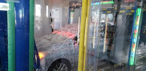 Car Wash «Rainbow Car Wash», reviews and photos, 225 W Old Country Rd, Hicksville, NY 11801, USA