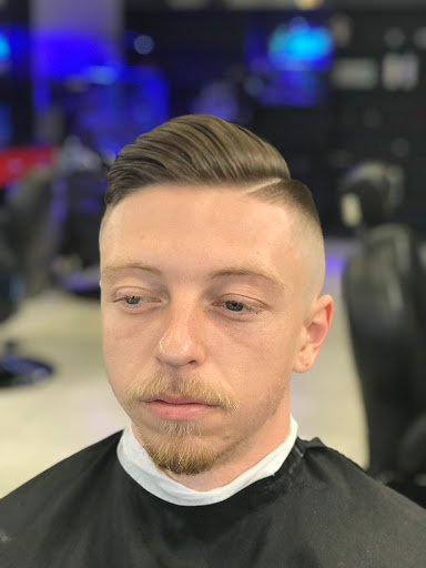 Barber Shop «IDrive barbershop», reviews and photos, 11701 International Dr, Orlando, FL 32821, USA