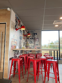 Atmosphère du Restaurant KFC Saint Gaudens à Estancarbon - n°3