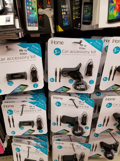 Discount Store «Big Lots», reviews and photos, 1955 Foothill Blvd, La Verne, CA 91750, USA