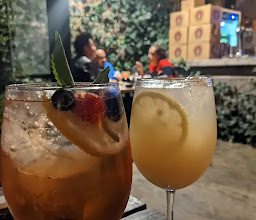 Jardín Chapultepec photo