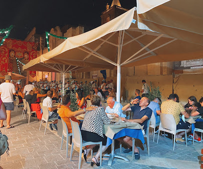 La Pira Maltese Kitchen - 35 Merchants St, Valletta VLT 1171, Malta