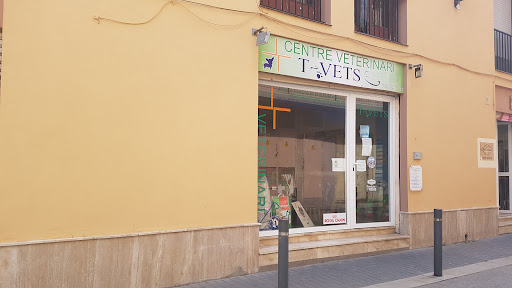 Centro Veterinario T~vets en Tossa de Mar