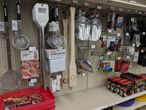 Sporting Goods Store «Academy Sports + Outdoors», reviews and photos, 710 Skyland Blvd, Tuscaloosa, AL 35405, USA