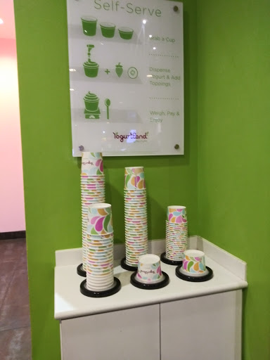 Frozen Yogurt Shop «Yogurtland», reviews and photos, 4170 Lavon Dr #176, Garland, TX 75040, USA