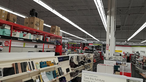 Office Supply Store «Staples», reviews and photos, 854 Sunrise Hwy, Bay Shore, NY 11706, USA