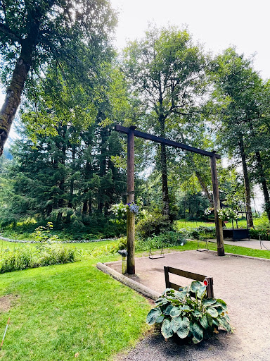 Event Venue «Bridal Veil Lakes», reviews and photos, 3255 NE Henderson Rd, Corbett, OR 97019, USA