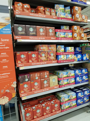 Department Store «Walmart Supercenter», reviews and photos, 731 E Rochambeau Dr, Williamsburg, VA 23188, USA