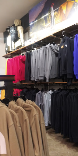 Clothing Store «The North Face Outlet», reviews and photos, 1201 Lighthouse Pl, Michigan City, IN 46360, USA