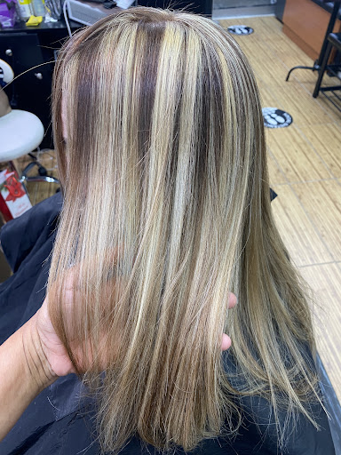 Beauty Salon «Iris Beauty Salon», reviews and photos, 1003 Morris Park Ave, Bronx, NY 10462, USA