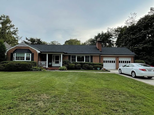 Roofing Contractor «Master Roofing & Siding, Inc.», reviews and photos, 8463 Richmond Hwy, Alexandria, VA 22309, USA