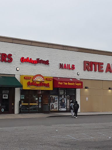 Peartree Square Shopping Plaza, 691 Co Op City Blvd, Bronx, NY 10475, USA, 