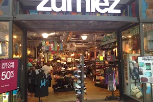 Zumiez image