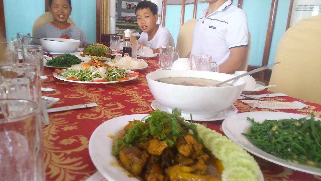 Nhà hàng Việt Cường