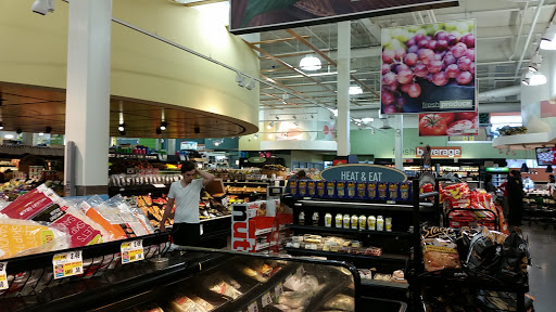 Grocery Store «The Fresh Grocer of Progress Plaza», reviews and photos, 1501 N Broad St, Philadelphia, PA 19122, USA