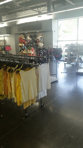 Thrift Store «Goodwill Marketplace», reviews and photos, 2722 W 5th St, Santa Ana, CA 92703, USA