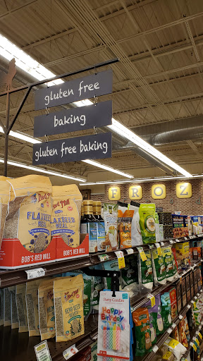 Grocery Store «Fresh Thyme Farmers Market- W. Des Moines», reviews and photos, 2900 University Ave, West Des Moines, IA 50266, USA