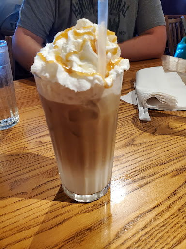 American Restaurant «Cracker Barrel Old Country Store», reviews and photos, 7925 Conference Center Dr, Brighton, MI 48114, USA