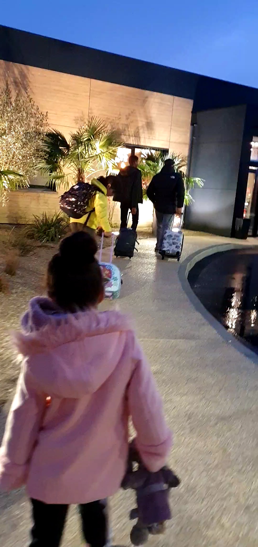 Photo n° 1 de l'avis de nirina.e fait le 10/02/2020 à 20:53