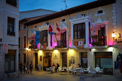 La Gramola Café Bar - C. Mayor, 40, 09500 Medina de Pomar, Burgos, Spain
