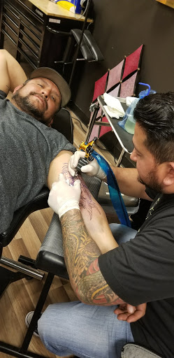 Tattoo Shop «Sacred Society Tattoo», reviews and photos, 2095 N Dobson Rd #6, Chandler, AZ 85224, USA